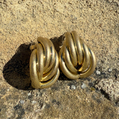 Pendiente Concha Dorado