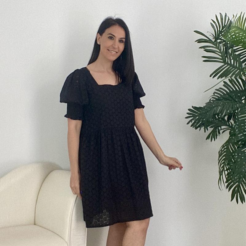 Vestido Perforado